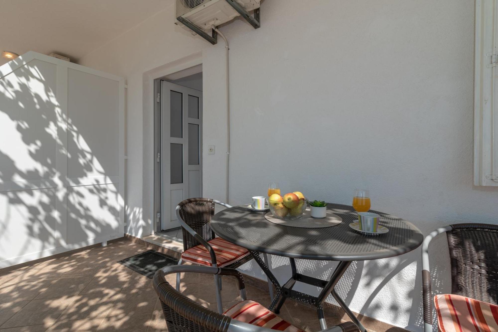 Apartments Villa Bella Vista Seget Trogir Luaran gambar