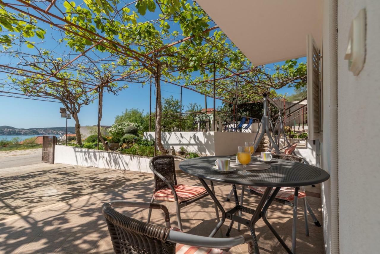 Apartments Villa Bella Vista Seget Trogir Luaran gambar